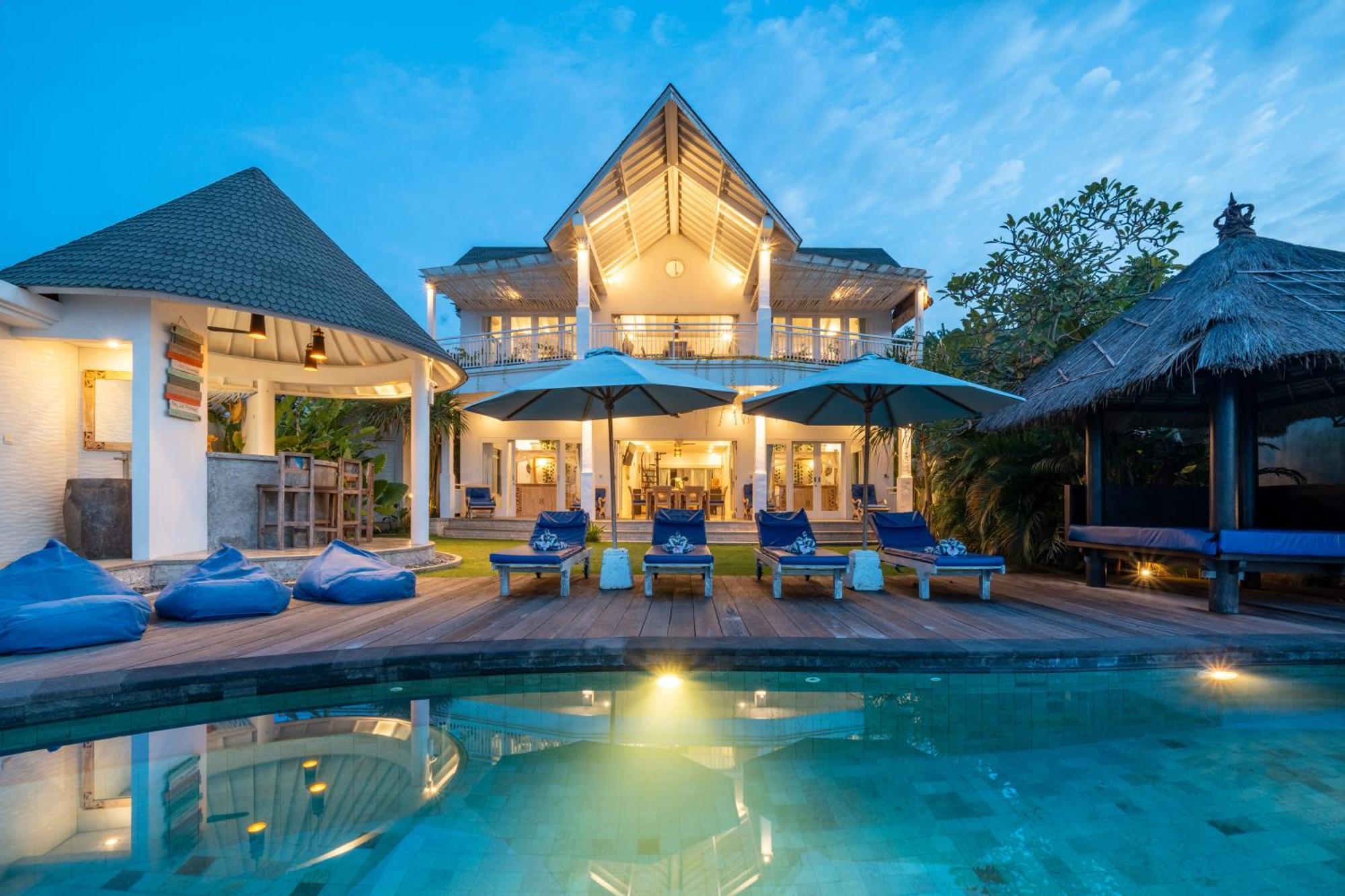 Ceningan Beachside Villas Nusa Lembongan  Exterior photo