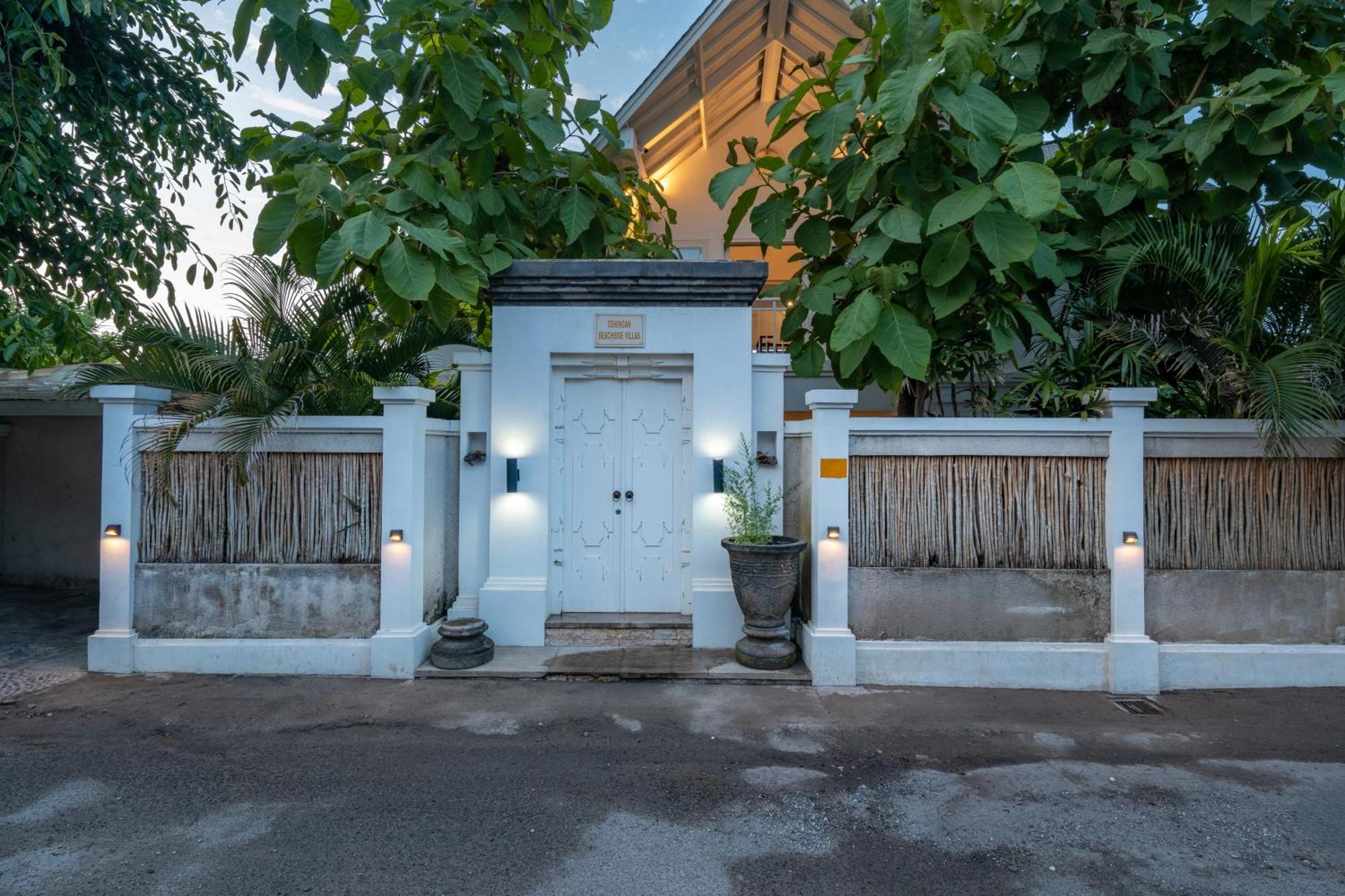 Ceningan Beachside Villas Nusa Lembongan  Exterior photo