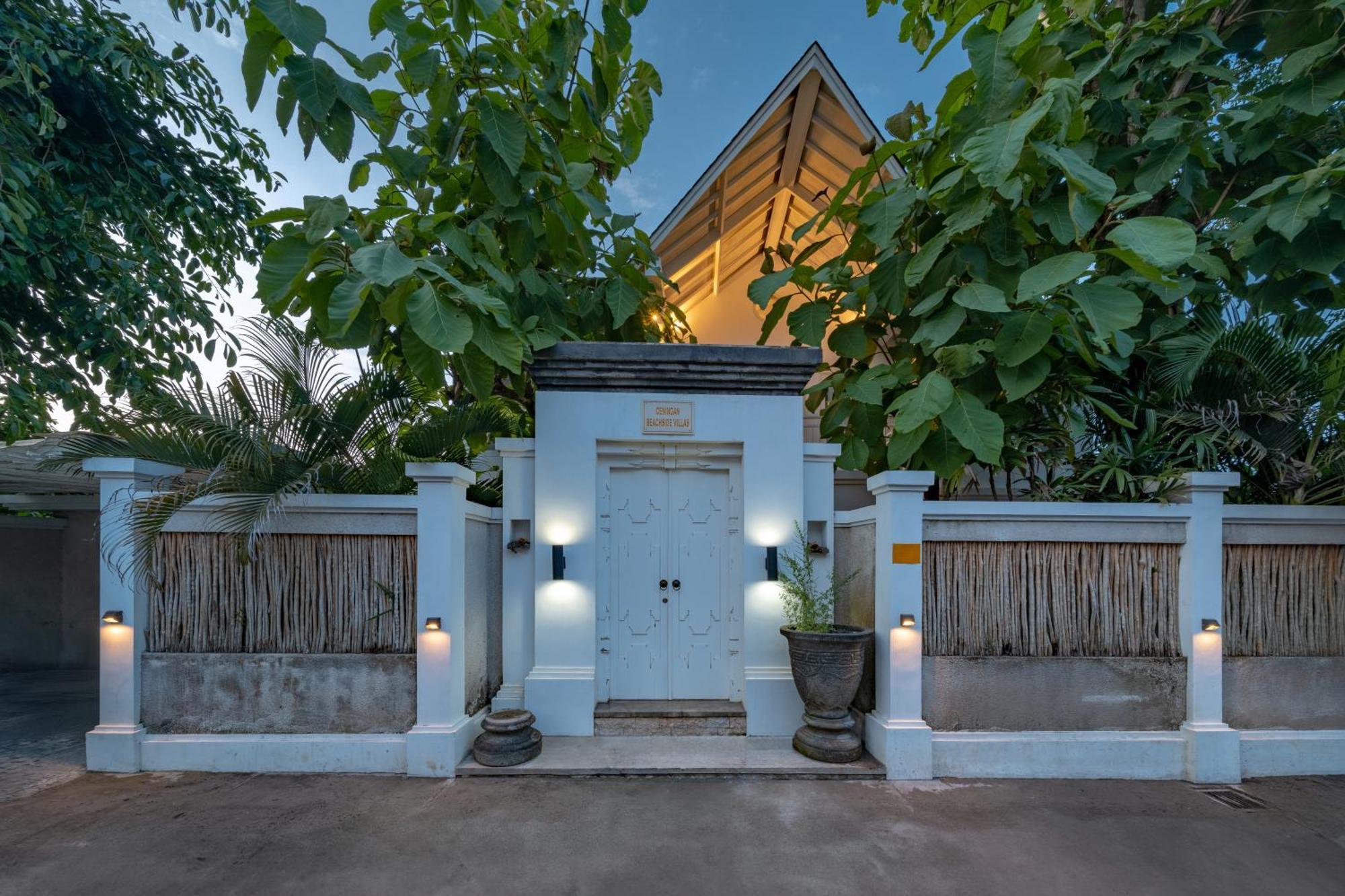 Ceningan Beachside Villas Nusa Lembongan  Exterior photo