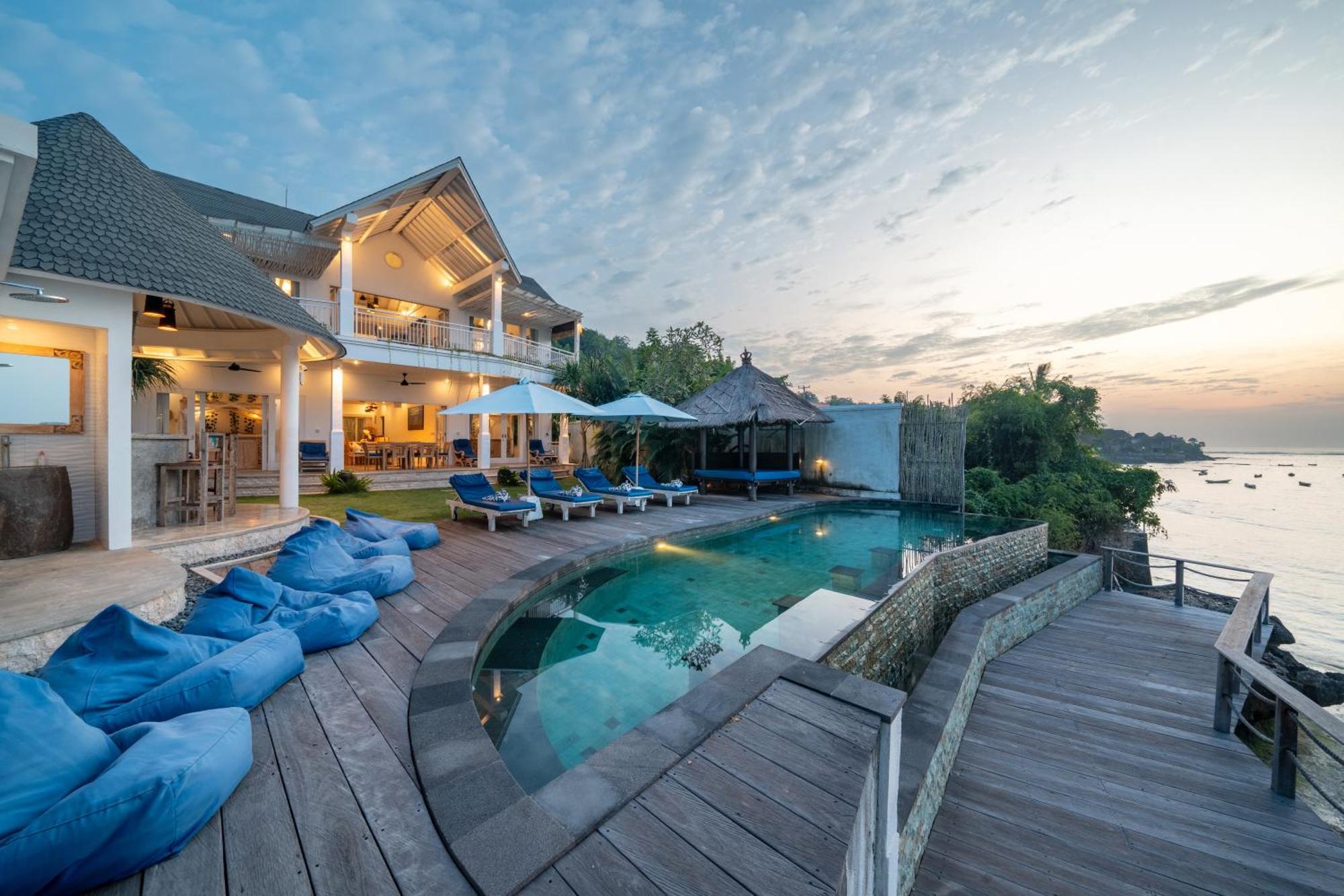 Ceningan Beachside Villas Nusa Lembongan  Exterior photo