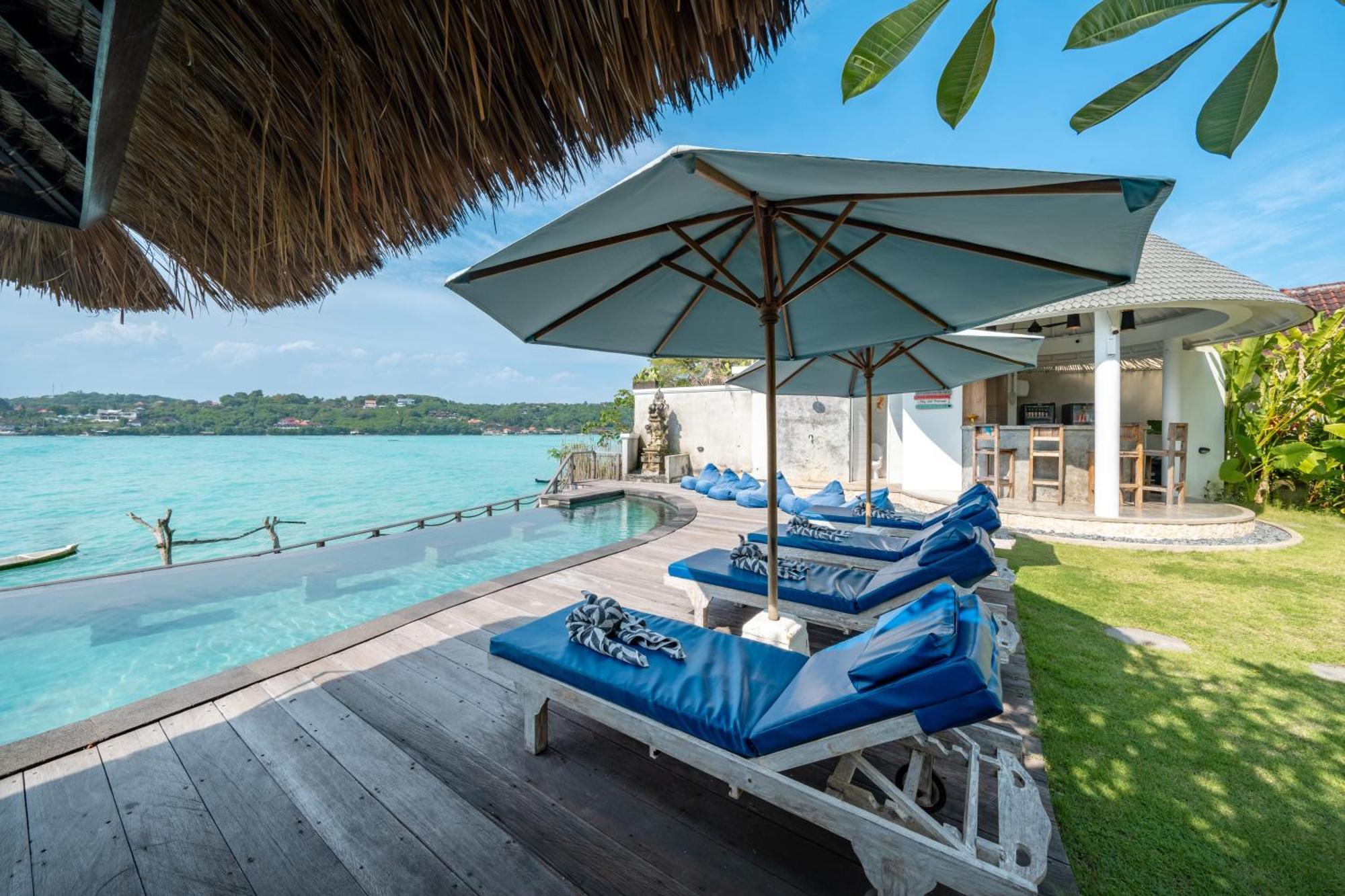 Ceningan Beachside Villas Nusa Lembongan  Exterior photo
