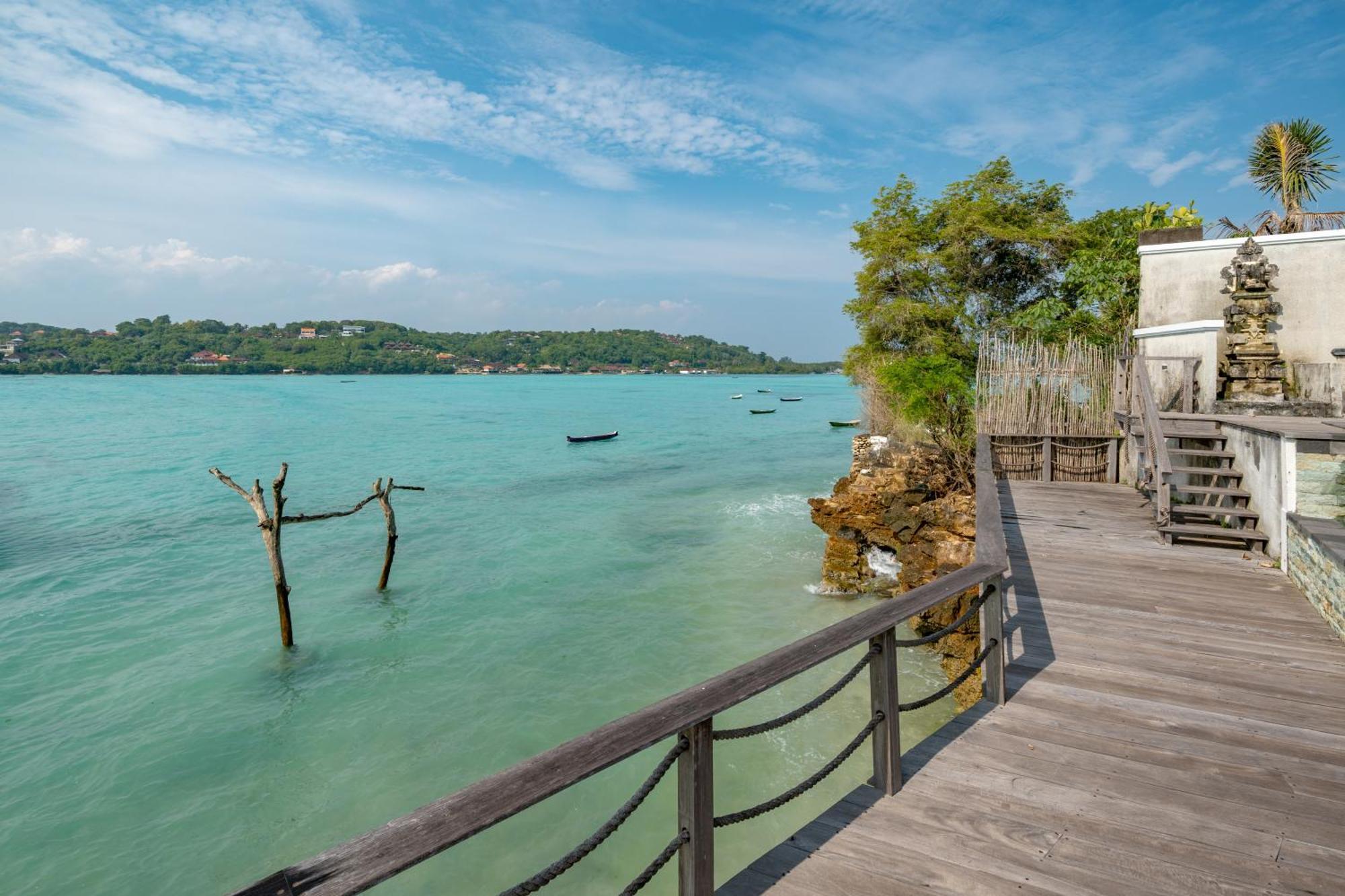 Ceningan Beachside Villas Nusa Lembongan  Exterior photo