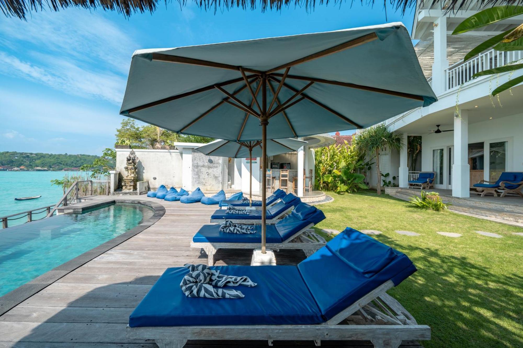Ceningan Beachside Villas Nusa Lembongan  Exterior photo