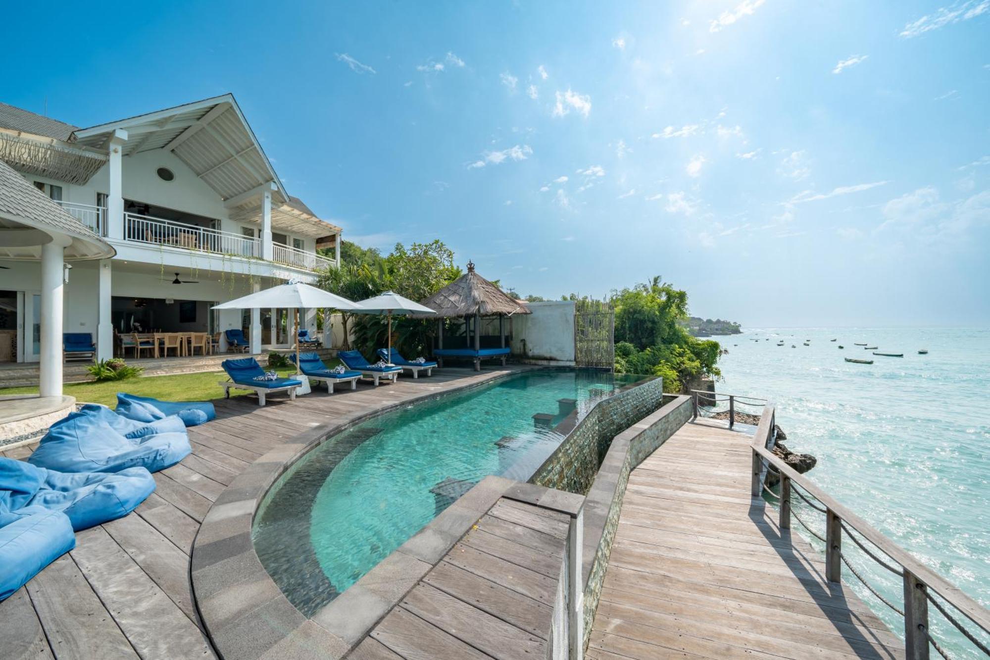 Ceningan Beachside Villas Nusa Lembongan  Exterior photo