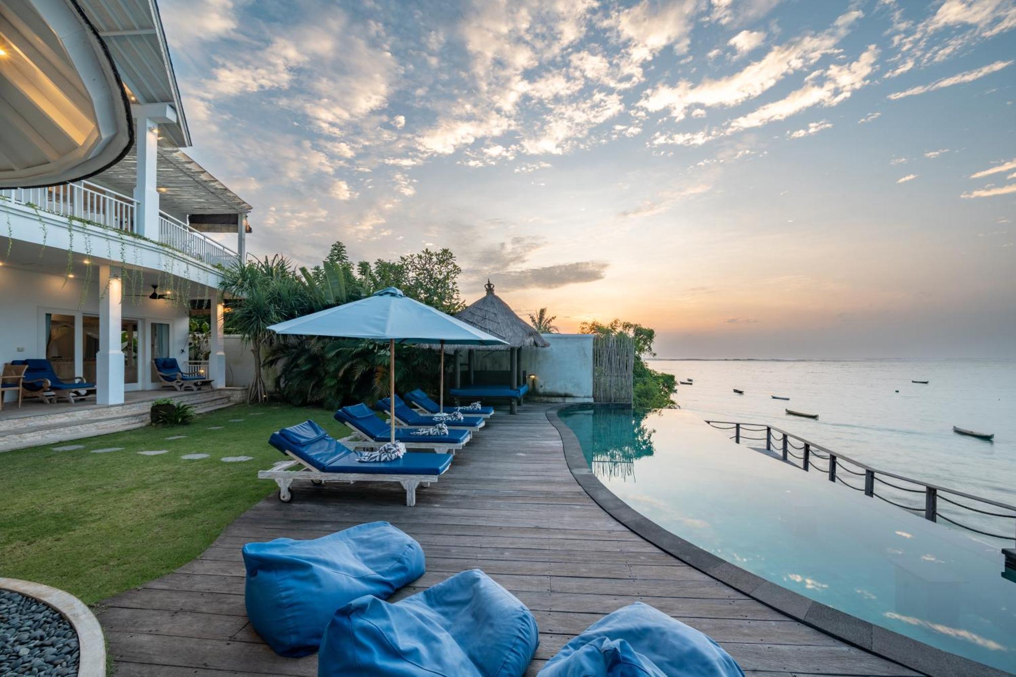 Ceningan Beachside Villas Nusa Lembongan  Exterior photo