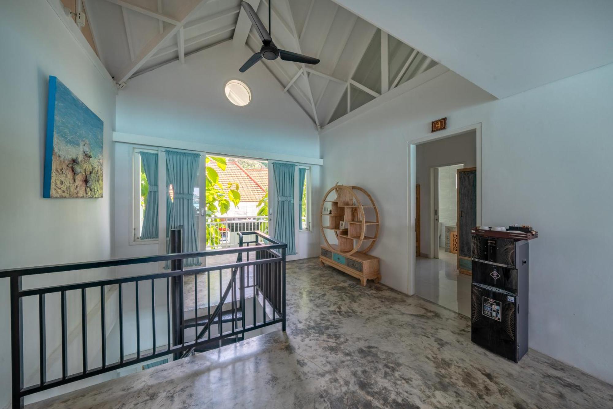 Ceningan Beachside Villas Nusa Lembongan  Exterior photo